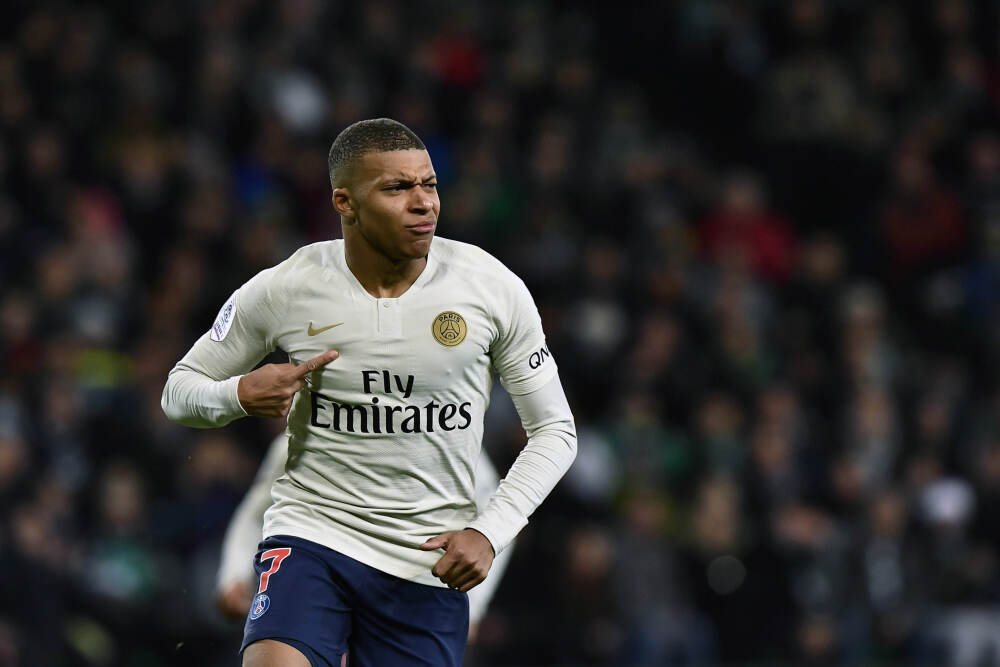 采埃孚求稳：卖ADAS还债，「盈利」为王